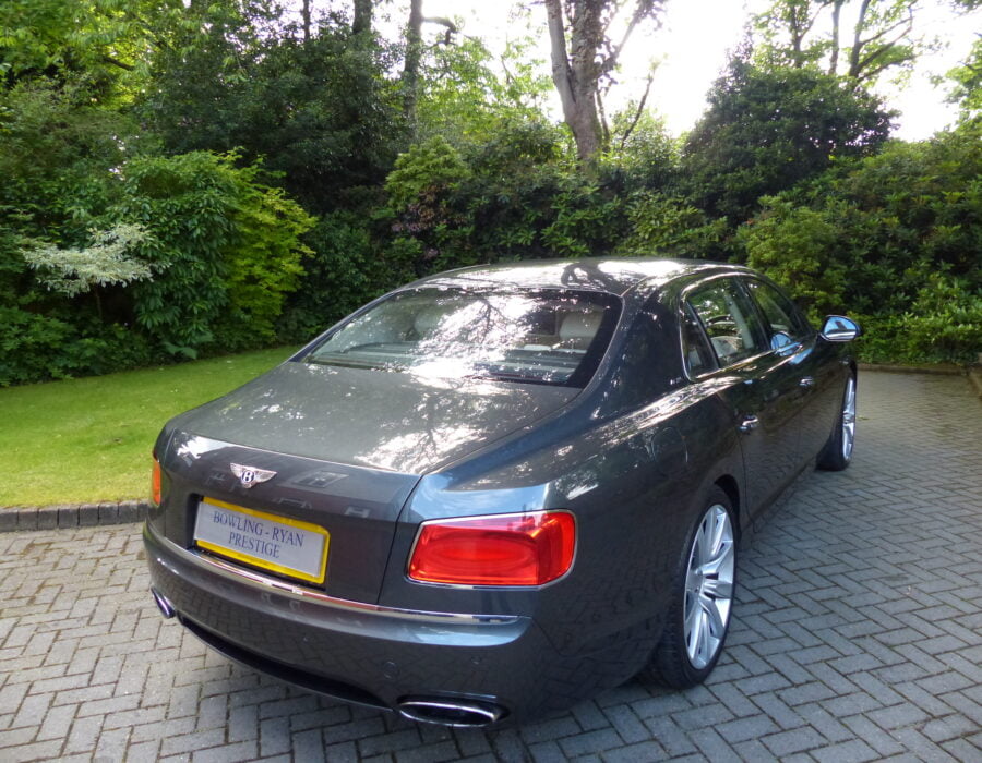 BENTLEY FLYING SPUR 6.0 W12 MULLINER 2015 SOLD