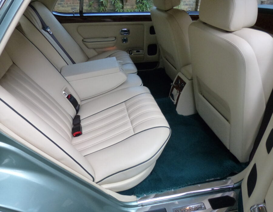 ROLLS ROYCE SILVER DAWN LWB 1997