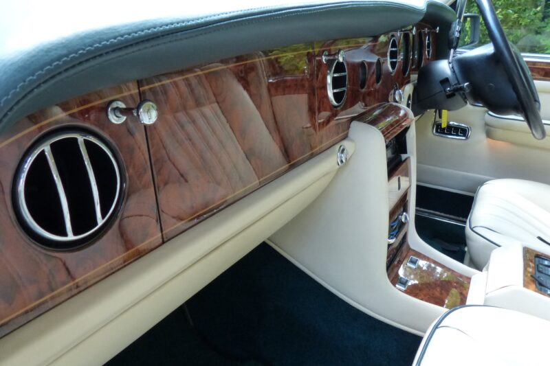 ROLLS ROYCE SILVER DAWN LWB 1997 SOLD
