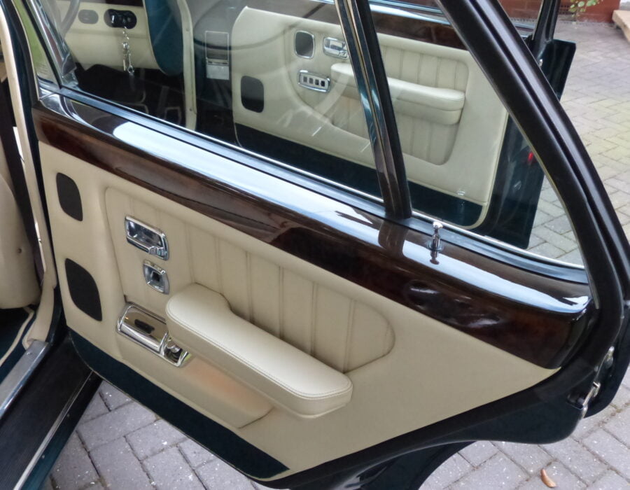 BENTLEY BROOKLANDS LPT SWB 1997 SOLD