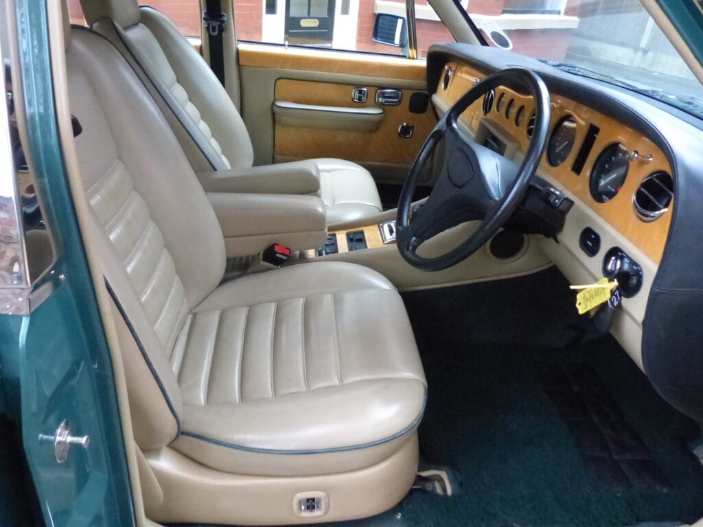 1992 BENTLEY TURBO R SALOON SOLD