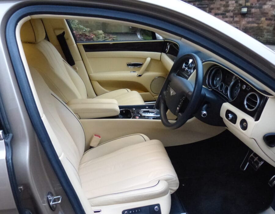 BENTLEY FLYING SPUR 6.0 W12 2014 MODEL