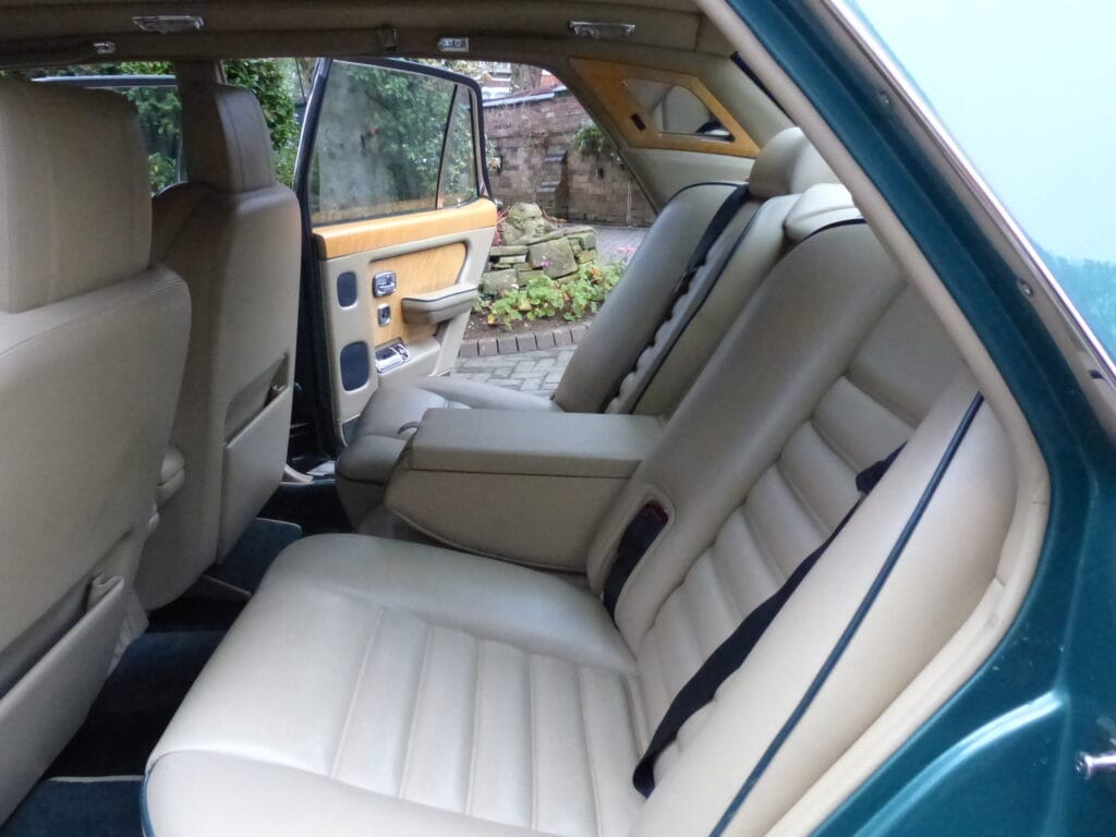 1992 BENTLEY TURBO R SALOON SOLD