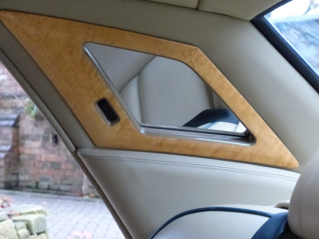 1992 BENTLEY TURBO R SALOON SOLD