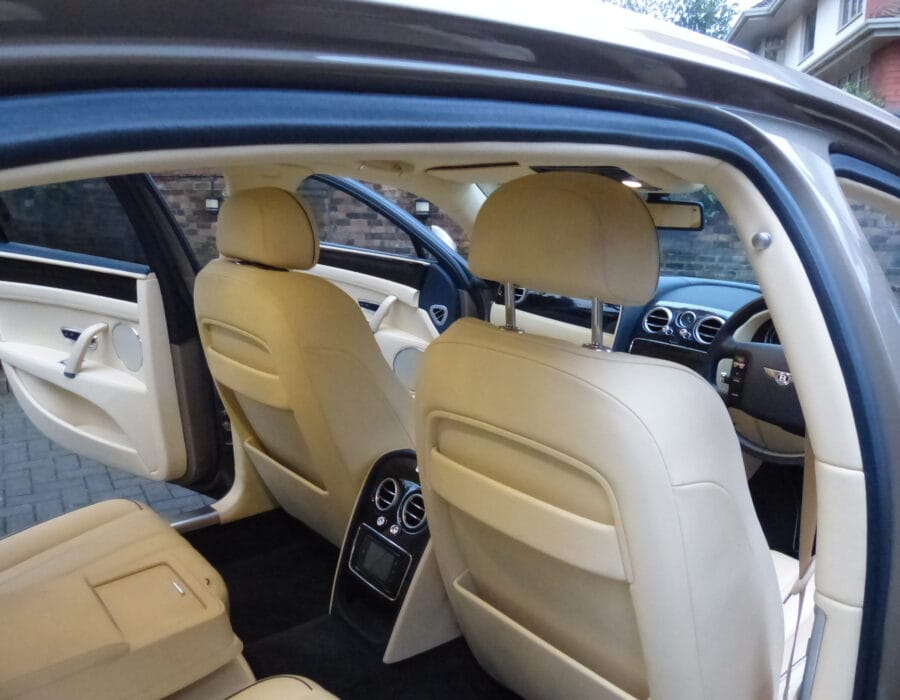 BENTLEY FLYING SPUR 6.0 W12 2014 MODEL