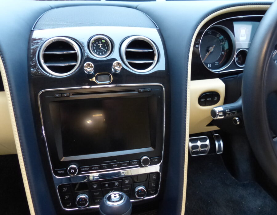 BENTLEY FLYING SPUR 6.0 W12 2014 MODEL