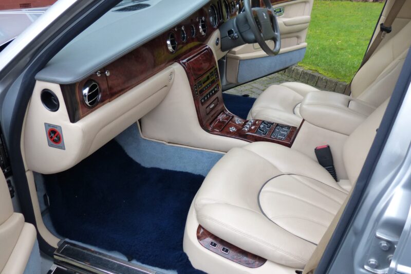 ROLLS-ROYCE SILVER SERAPH 1999 SOLD