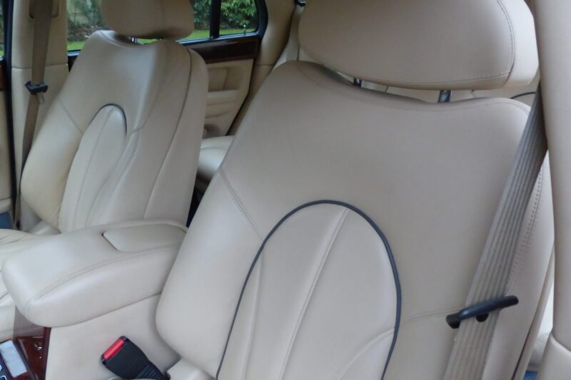 ROLLS-ROYCE SILVER SERAPH 1999 SOLD