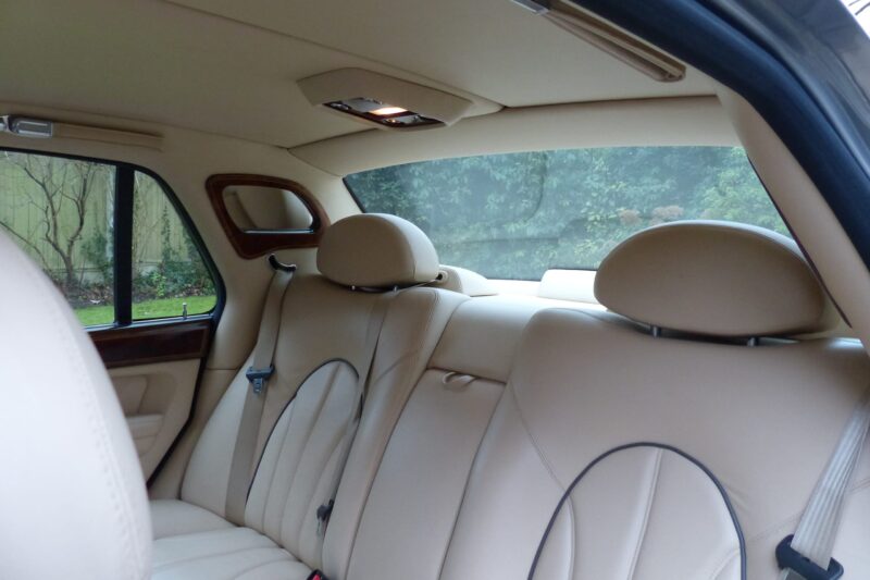 ROLLS-ROYCE SILVER SERAPH 1999 SOLD