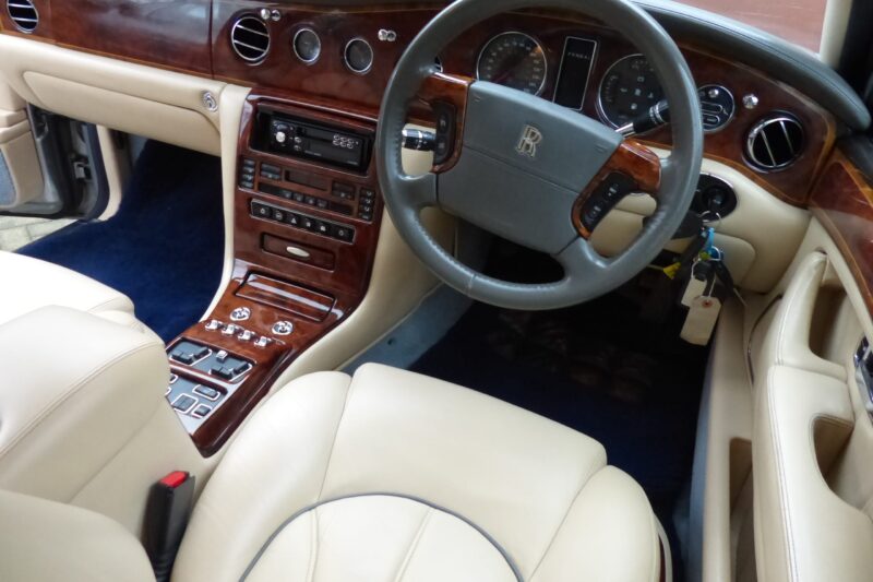 ROLLS-ROYCE SILVER SERAPH 1999 SOLD