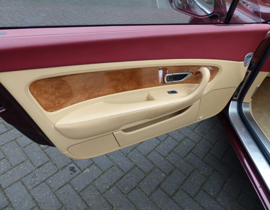 2010 BENTLEY CONTINENTAL GT COUPE 6.0 W12 SOLD
