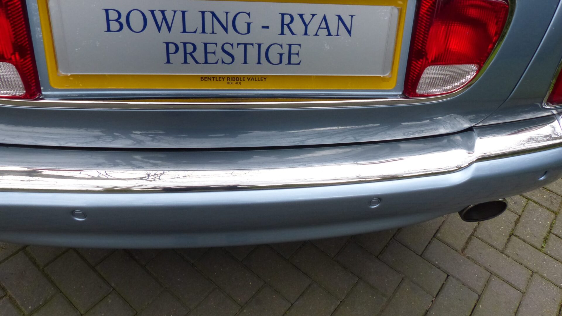 2005 BENTLEY ARNAGE R SALOON SOLD