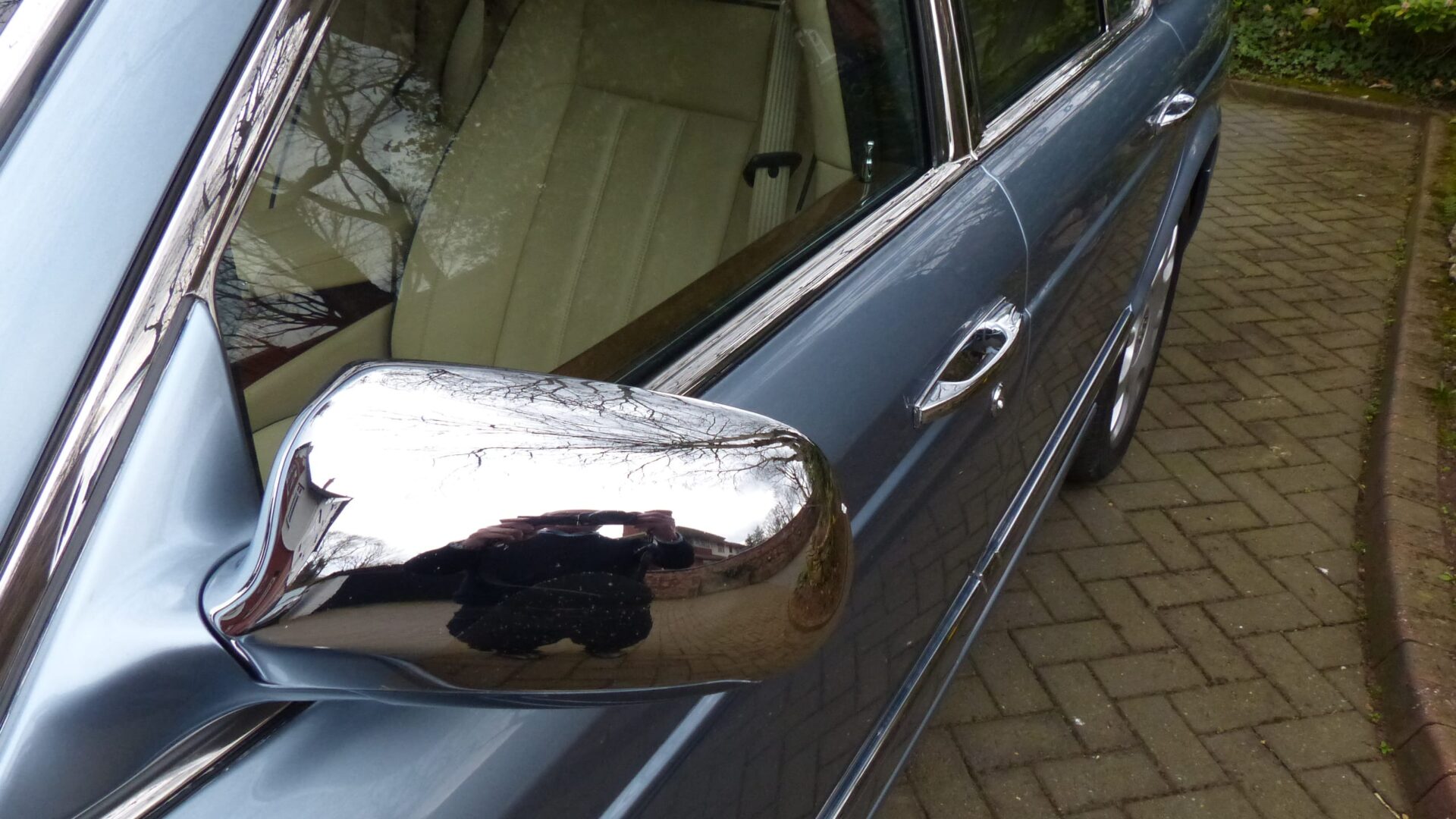 2005 BENTLEY ARNAGE R SALOON SOLD