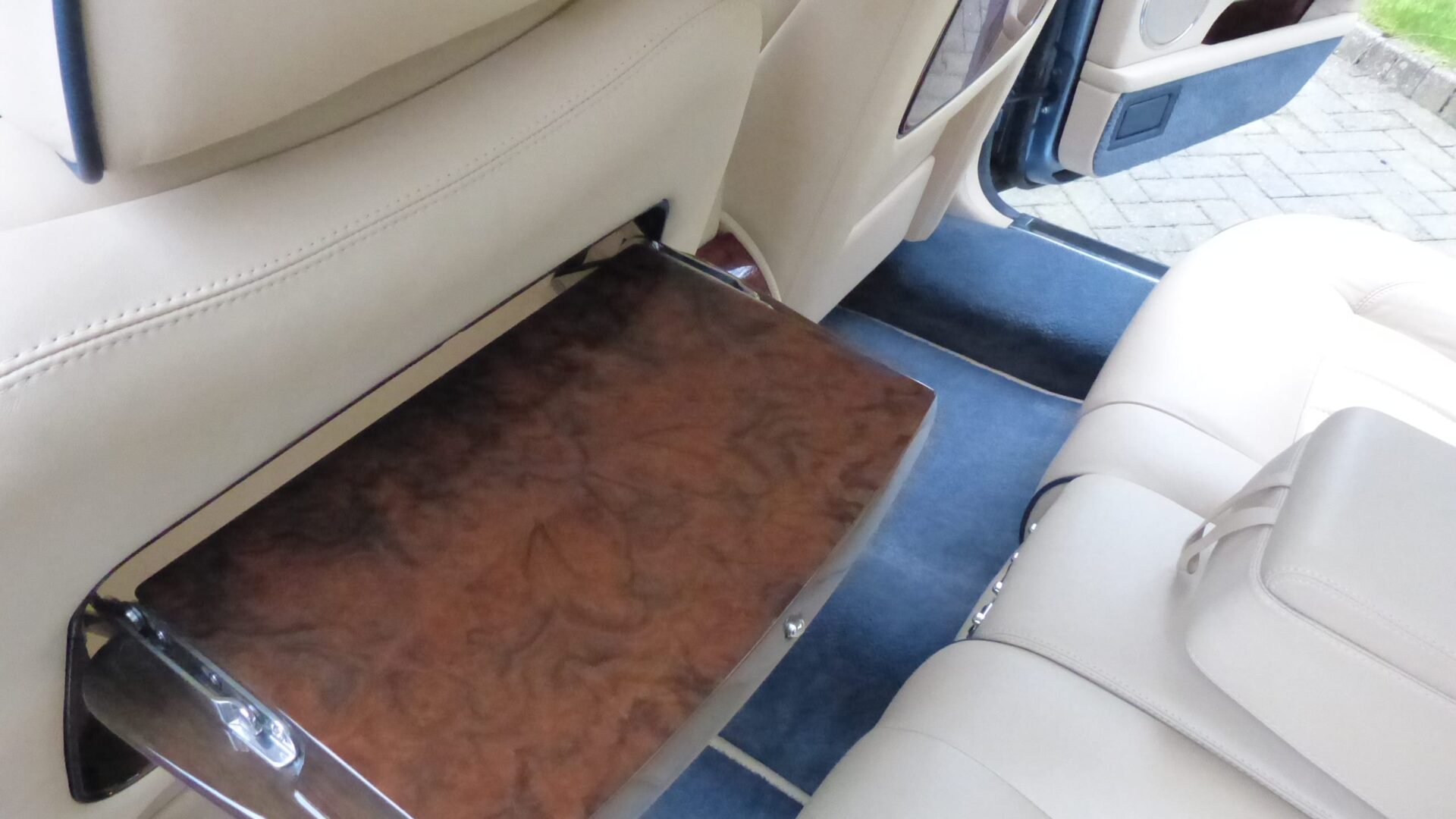 2005 BENTLEY ARNAGE R SALOON SOLD