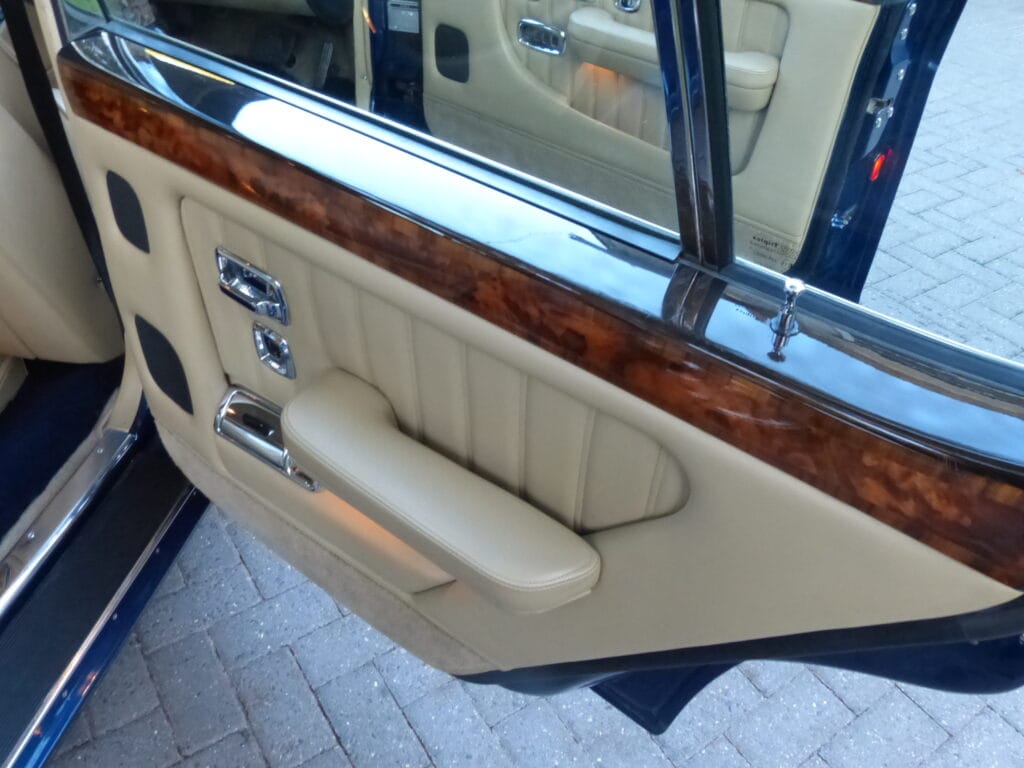 1994 BENTLEY TURBO R SALOON £22,950