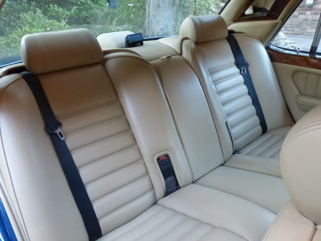 1994 BENTLEY TURBO R SALOON £22,950