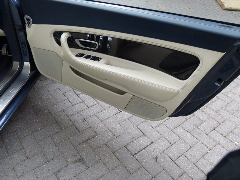 2010 BENTLEY CONTINENTAL GT COUPE 6.0 W12