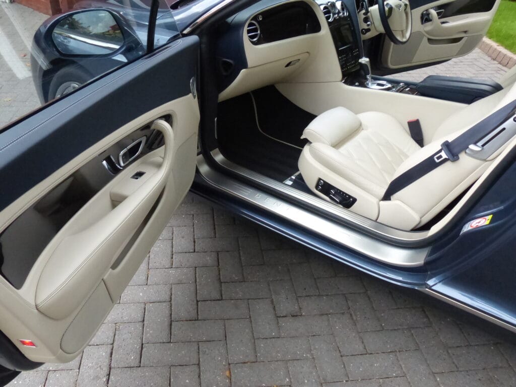 2010 BENTLEY CONTINENTAL GT COUPE 6.0 W12