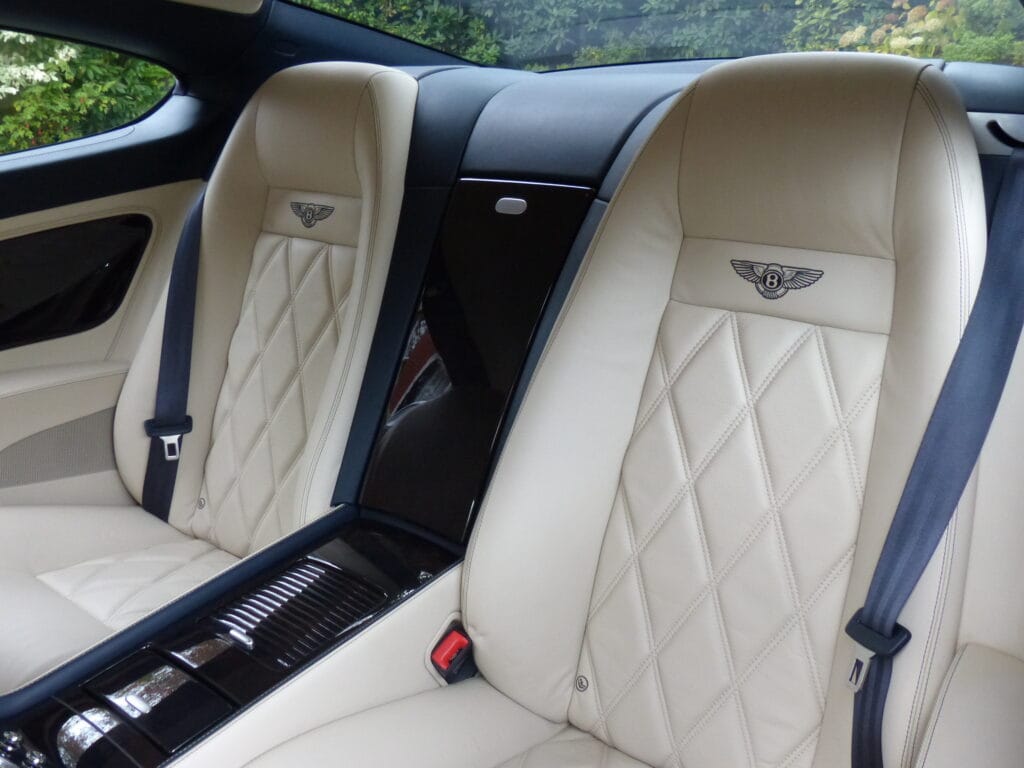 2010 BENTLEY CONTINENTAL GT COUPE 6.0 W12