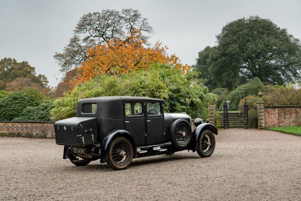 1929 Bentley 4 1/2 Litre Saloon by Vanden Plas