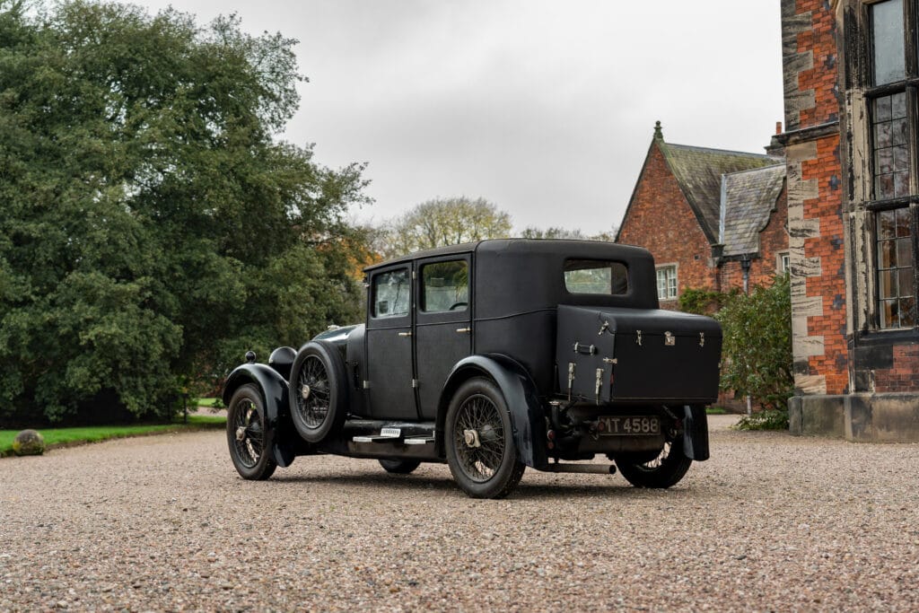 1929 Bentley 4 1/2 Litre Saloon by Vanden Plas