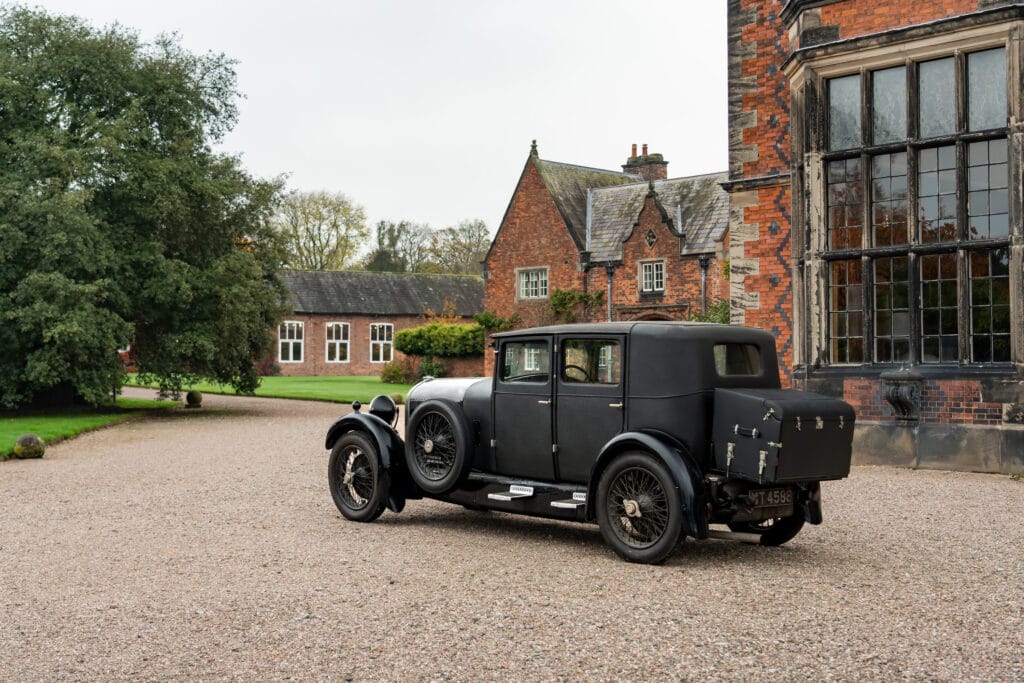 1929 Bentley 4 1/2 Litre Saloon by Vanden Plas