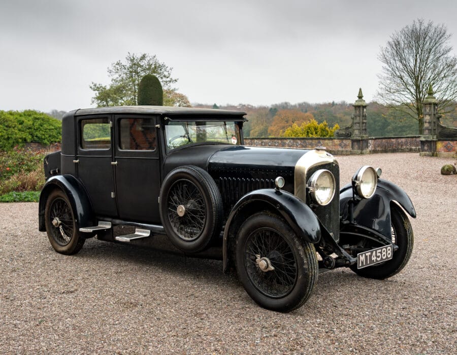 1929 Bentley 4 1/2 Litre Saloon by Vanden Plas
