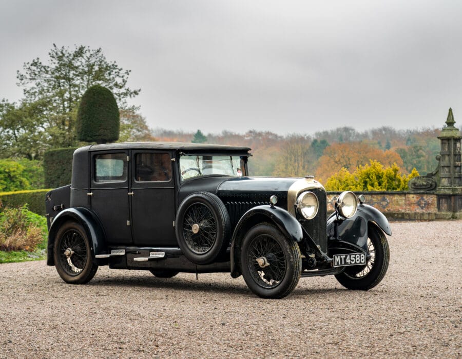 1929 Bentley 4 1/2 Litre Saloon by Vanden Plas