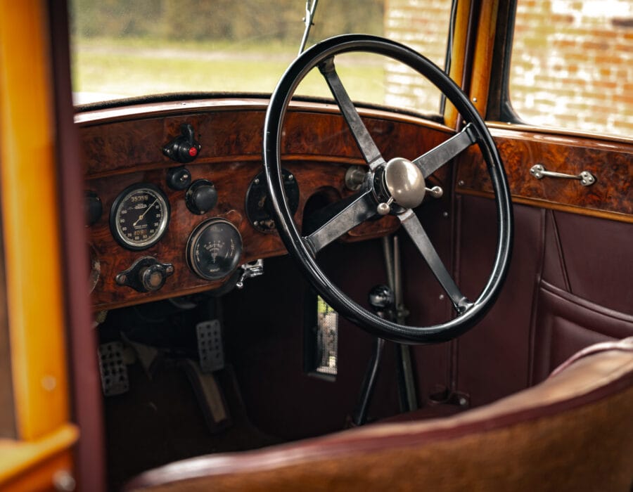 1929 Bentley 4 1/2 Litre Saloon by Vanden Plas