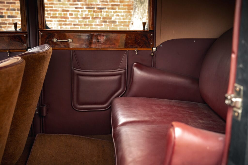 1929 Bentley 4 1/2 Litre Saloon by Vanden Plas