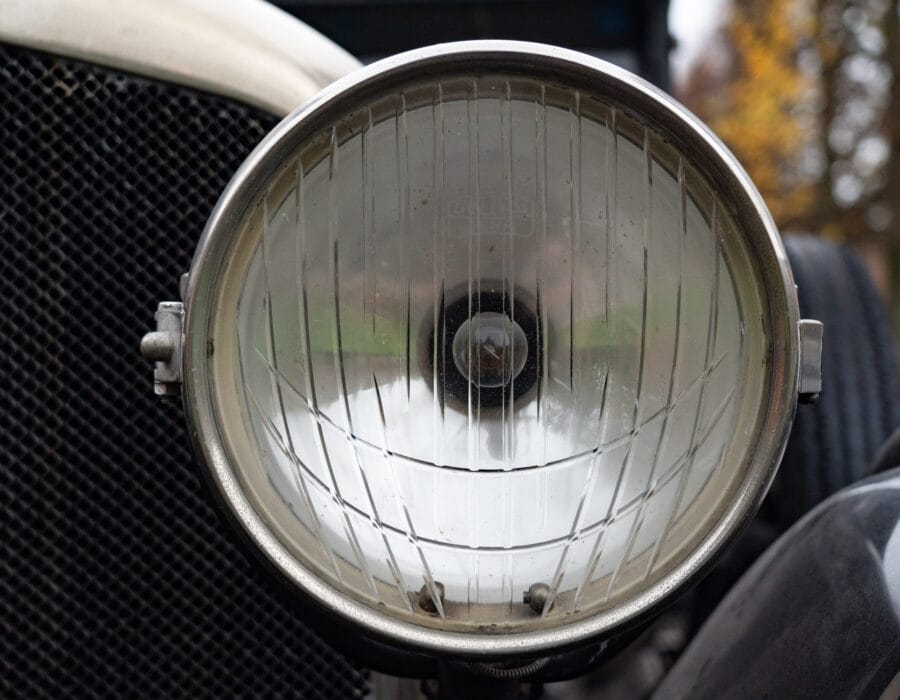 1929 Bentley 4 1/2 Litre Saloon by Vanden Plas