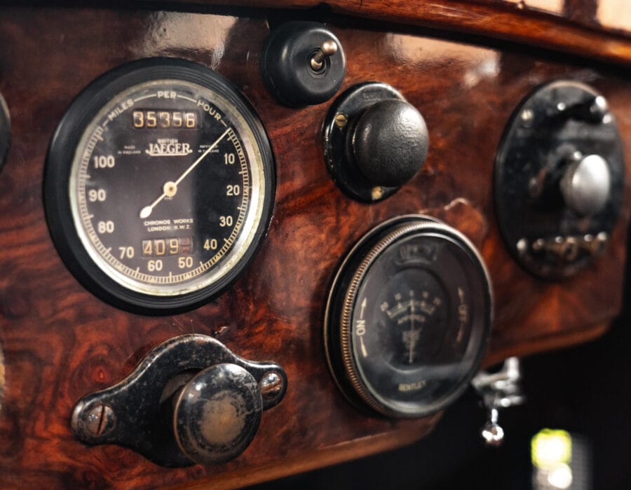 1929 Bentley 4 1/2 Litre Saloon by Vanden Plas