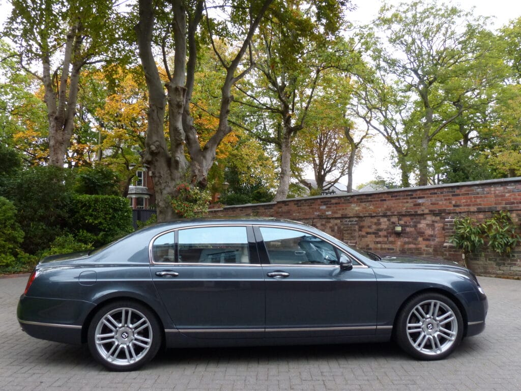 2012 MODEL BENTLEY FLYING SPUR 6.0 W12 SALOON SOLD