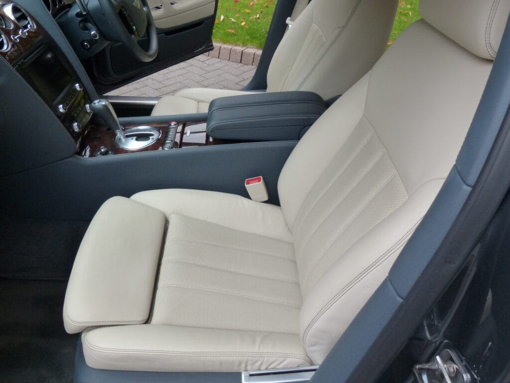 2012 MODEL BENTLEY FLYING SPUR 6.0 W12 SALOON SOLD