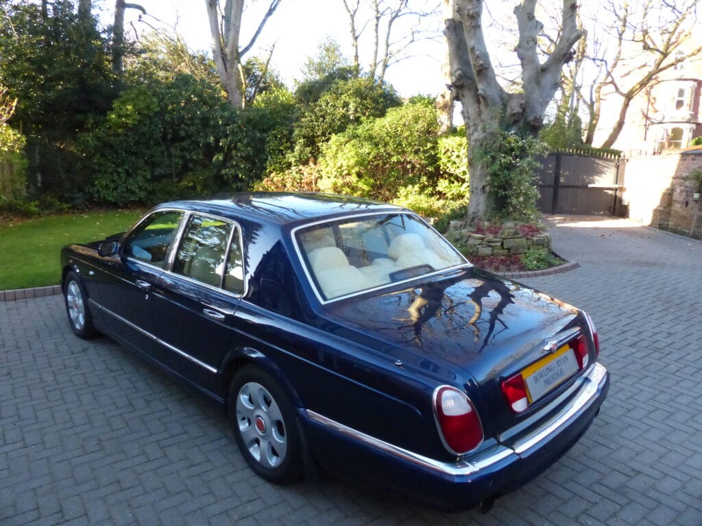 2000 BENTLEY ARNAGE RED LABEL 6.8 SALOON SOLD