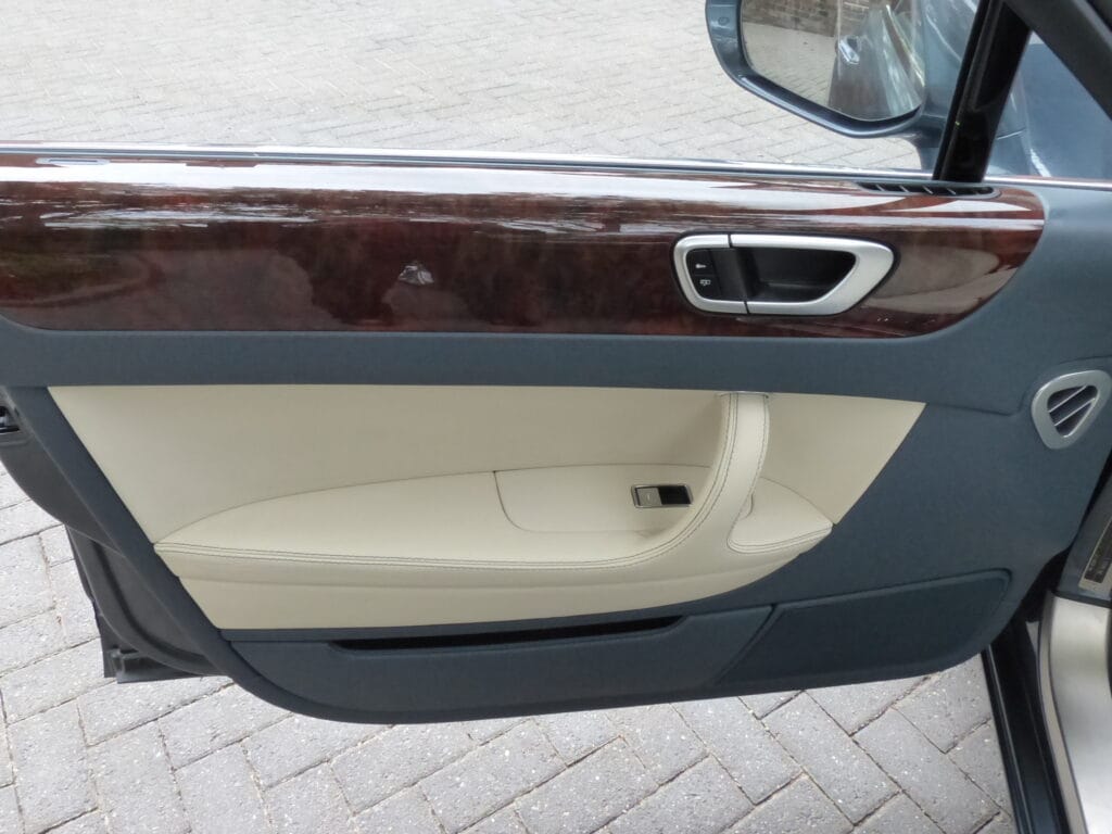 2012 MODEL BENTLEY FLYING SPUR 6.0 W12 SALOON SOLD