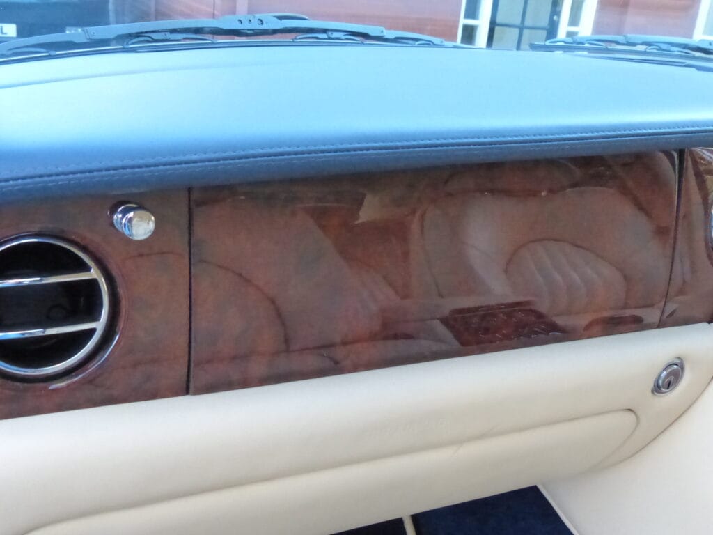 2000 BENTLEY ARNAGE RED LABEL 6.8 SALOON SOLD