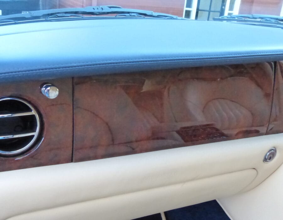 2000 BENTLEY ARNAGE RED LABEL 6.8 SALOON SOLD