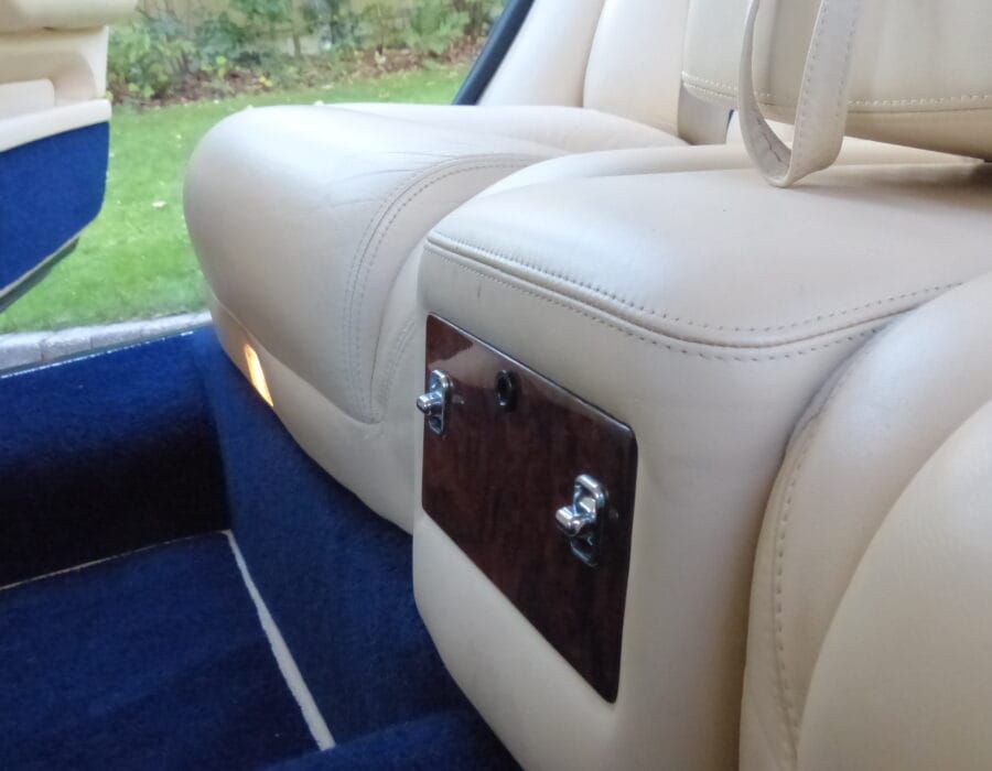 2000 BENTLEY ARNAGE RED LABEL 6.8 SALOON SOLD