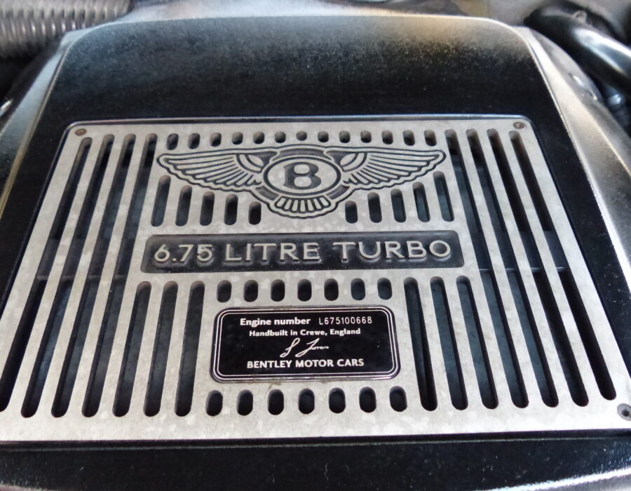 2000 BENTLEY ARNAGE RED LABEL 6.8 SALOON SOLD