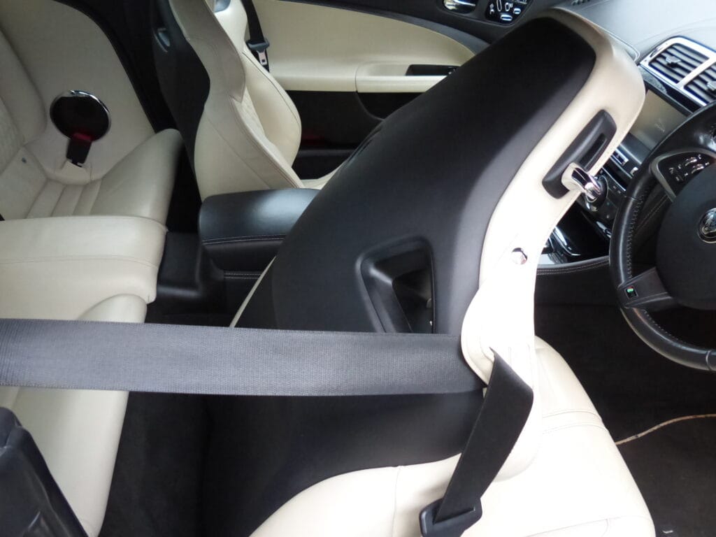 2014 JAGUAR XK DYNAMIC R £24,950