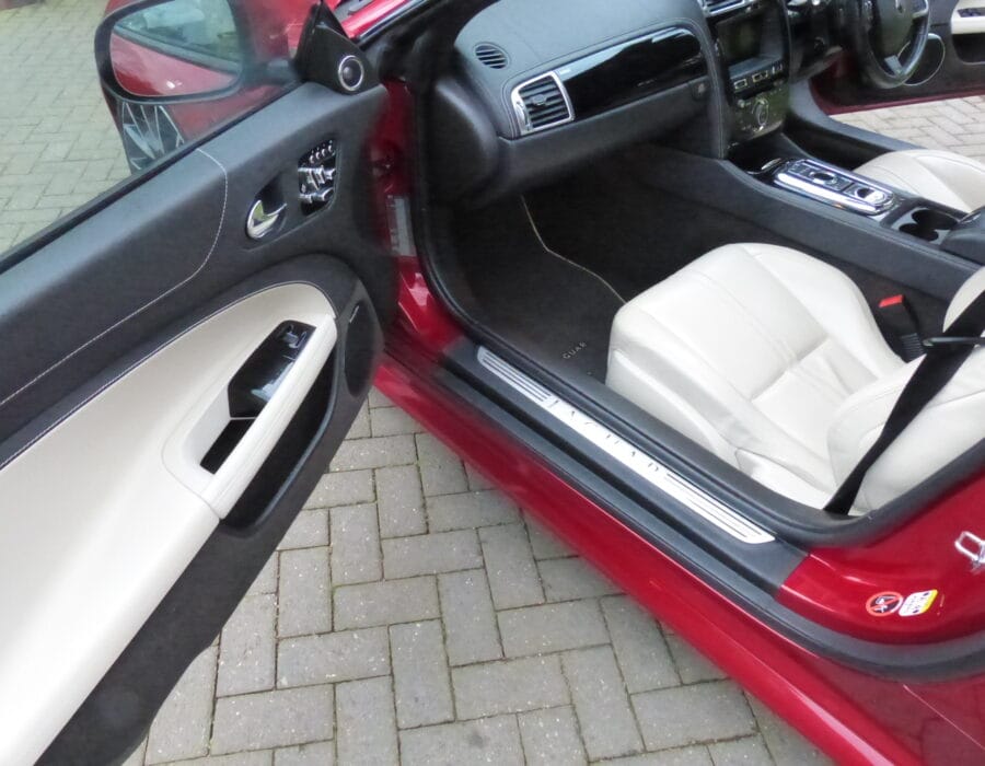 2014 JAGUAR XK DYNAMIC R £24,950