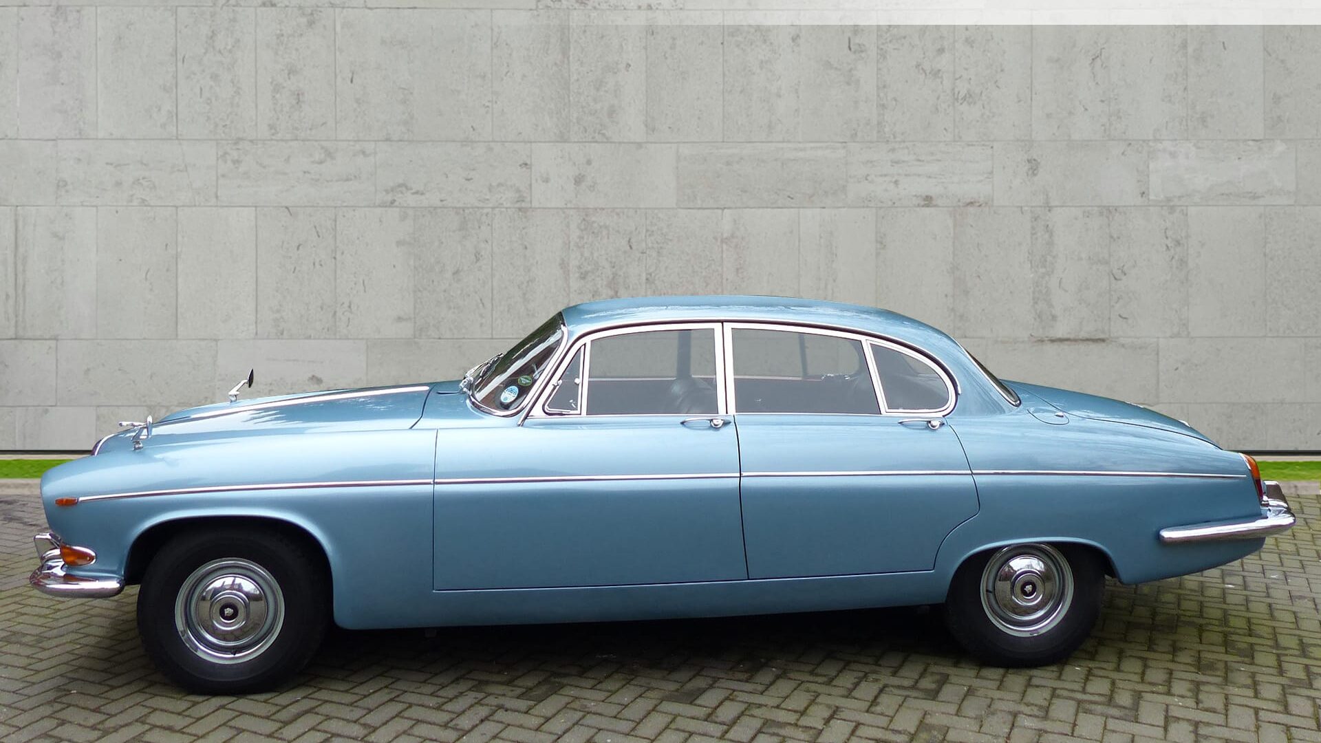 1969 JAGUAR 420G MANUAL WITH O/D