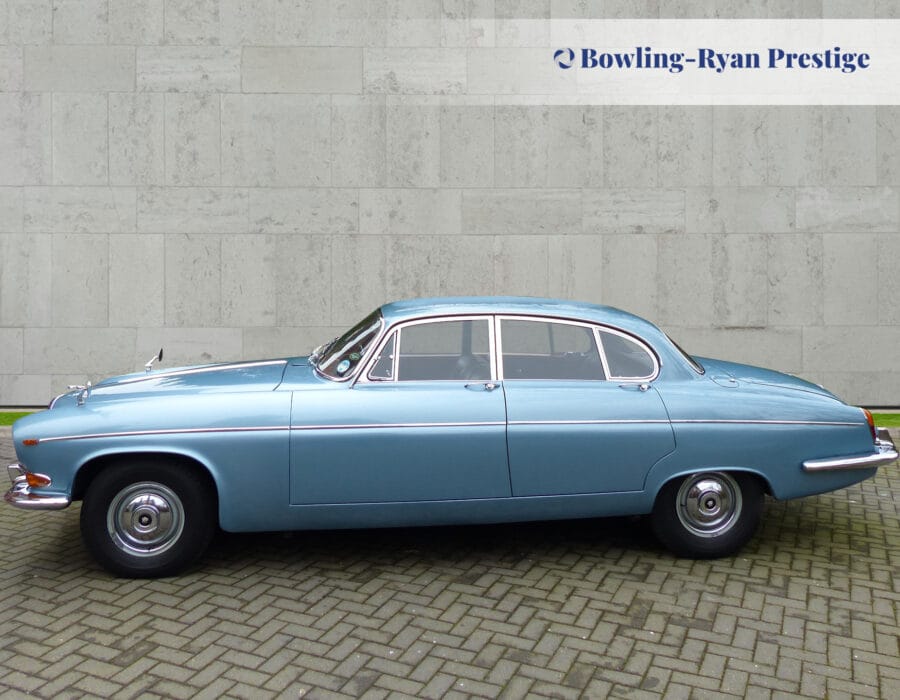 1969 JAGUAR 420G MANUAL WITH O/D