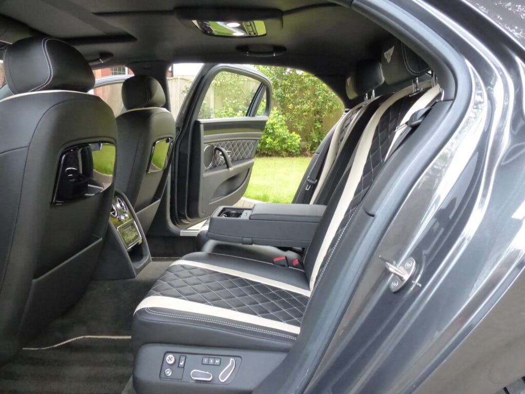 2017 BENTLEY FLYING SPUR W12 S SALOON