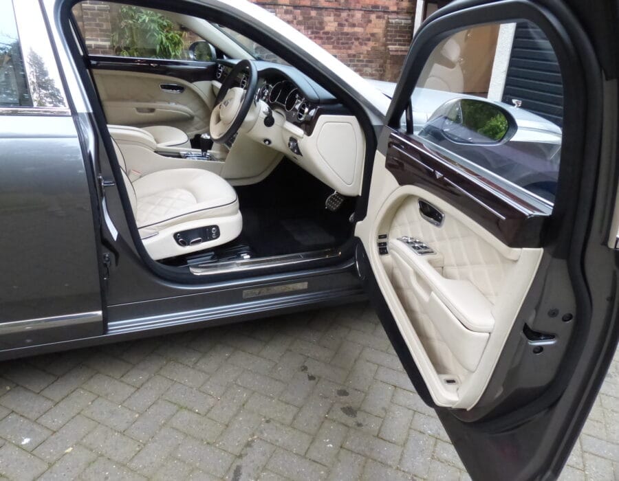 2016 BENTLEY MULSANNE SALOON