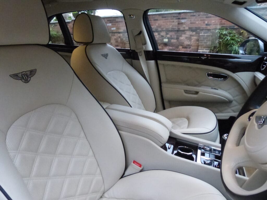 2016 BENTLEY MULSANNE SALOON