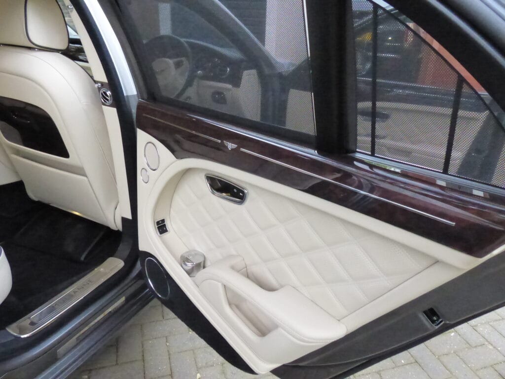 2016 BENTLEY MULSANNE SALOON