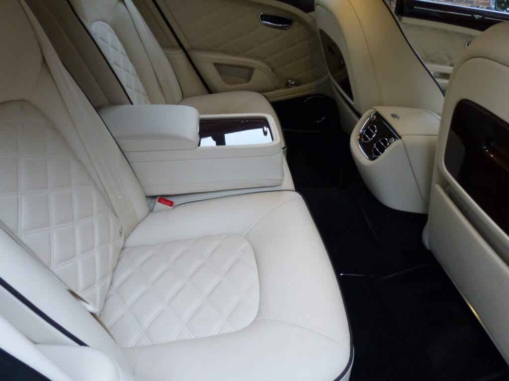 2016 BENTLEY MULSANNE SALOON