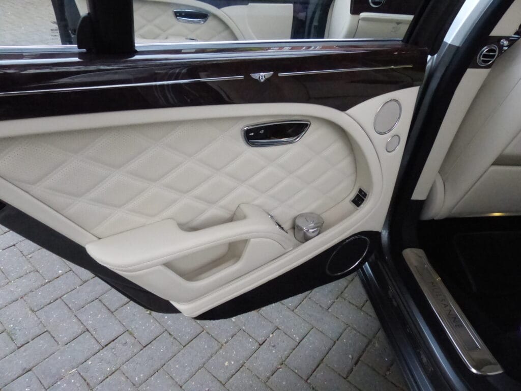 2016 BENTLEY MULSANNE SALOON